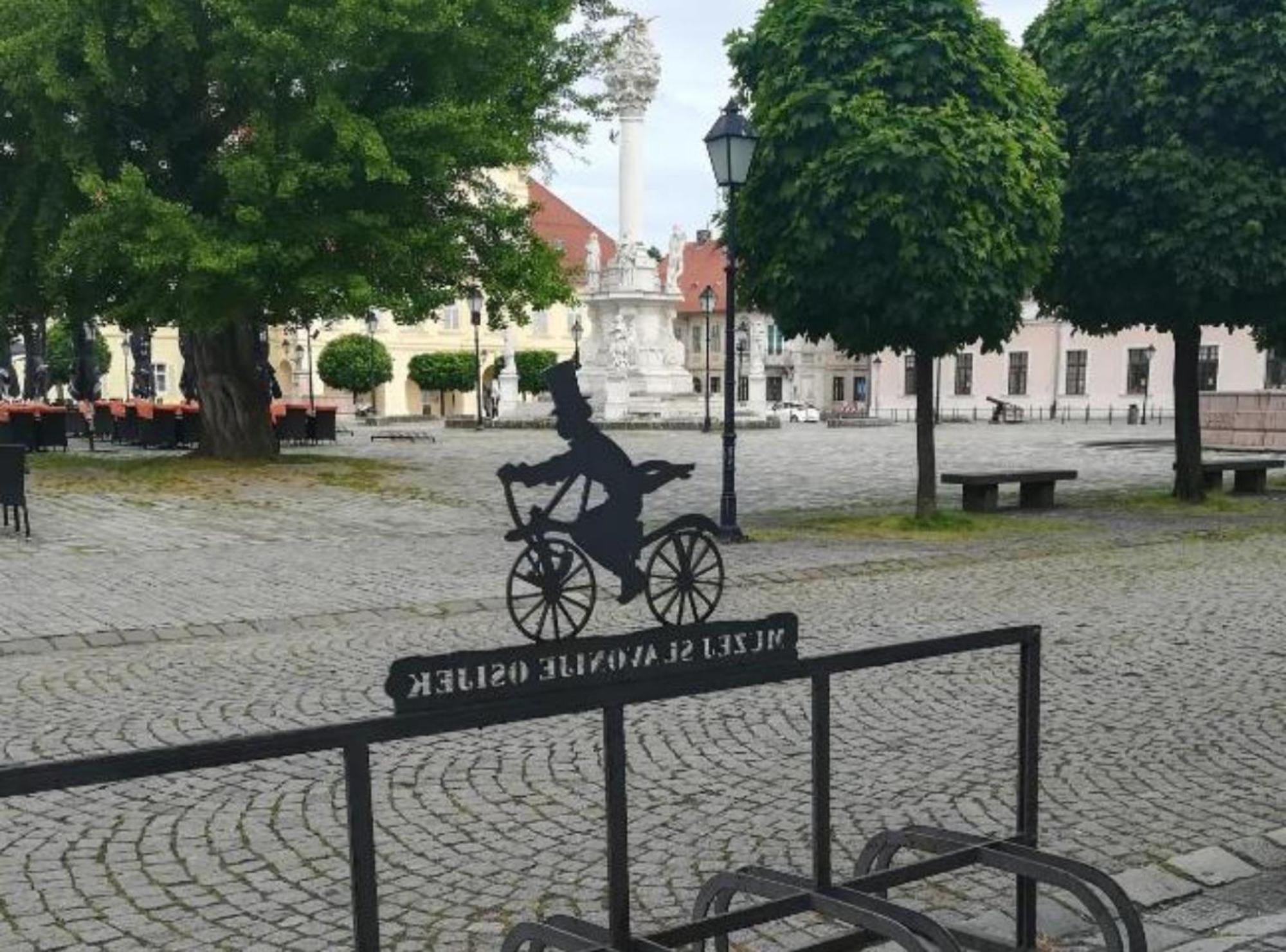Apartman Olymp Osijek-Garaza Eksteriør billede